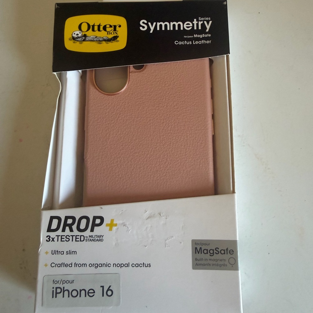 OtterBox Symmetry Series Cactus Leather iPhone 16 Case - Blush